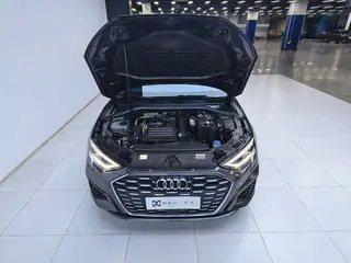 Audi A3 2023 Reforma A3L Limousine 35 TFSI Estilo deportivo de moda exterior foto 5