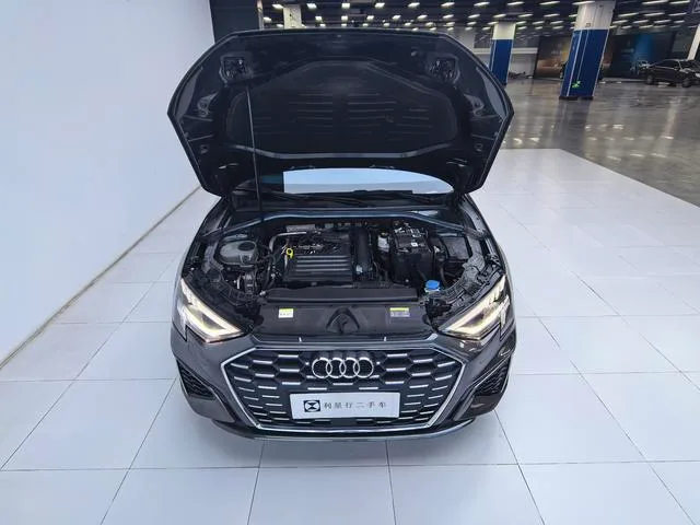 Audi A3 2023 Reforma A3L Limousine 35 TFSI Estilo deportivo de moda exterior foto 5