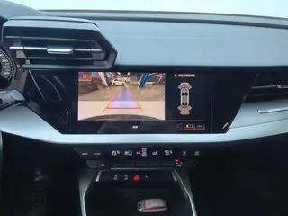 Audi A3 2023 Reforma A3L Limousine 35 TFSI Estilo deportivo de moda interior foto 12