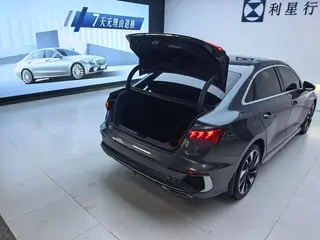 Audi A3 2023 Reforma A3L Limousine 35 TFSI Estilo deportivo de moda interior foto 15