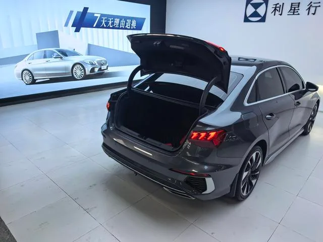 Audi A3 2023 Reforma A3L Limousine 35 TFSI Estilo deportivo de moda interior foto 15