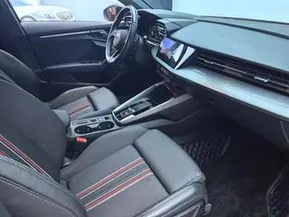 Audi A3 2023 Reforma A3L Limousine 35 TFSI Estilo deportivo de moda interior foto 18