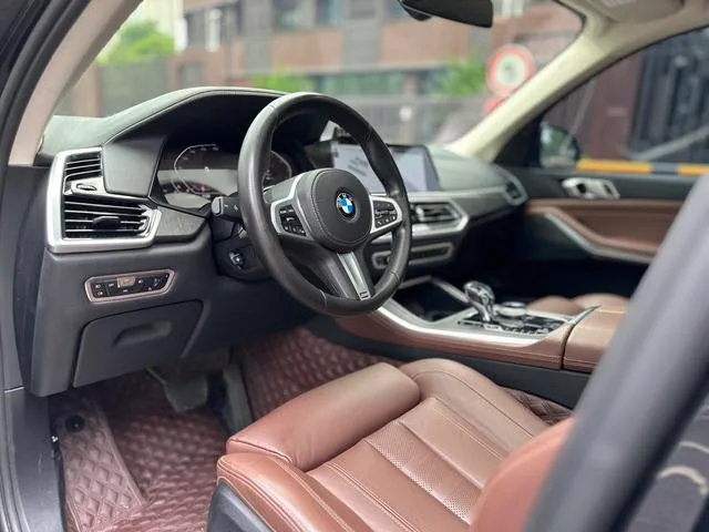 BMW X5 2021 Модификация xDrive30i M Спортивный костюм экстерьер фото 10