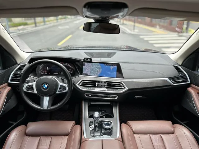 BMW X5 2021 Модификация xDrive30i M Спортивный костюм интерьер фото 18
