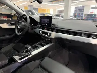 Audi A4L 2023 40 TFSI Fashion dynamic type interior photo 10