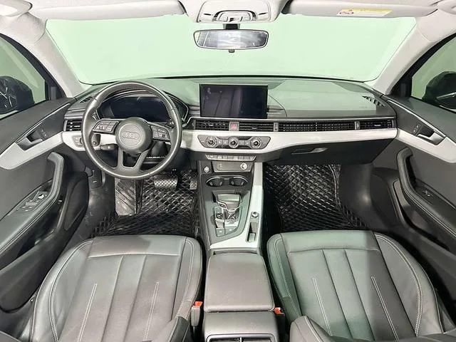 Audi A4L 2020 40 TFSI Deluxe Dynamic interior photo 9