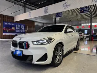 BMW X2 2022 sDrive25i M Traje todoterreno
