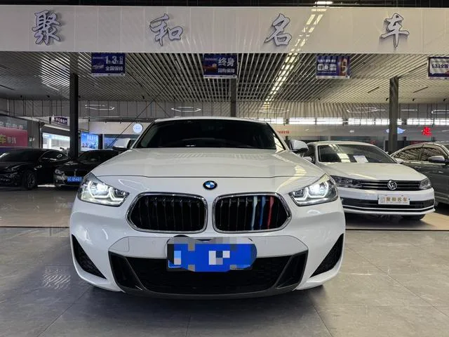 BMW X2 2022 sDrive25i M Off-road suit exterior photo 2