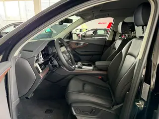 Audi Q7 2023 45 TFSI quattro S line Sportif extérieur photo 6
