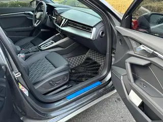 Audi A3 2026 A3L Limousine 35 TFSI Tipo exclusivo Flying Spur interior foto 18
