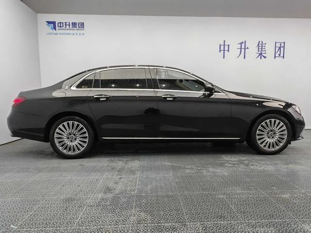 Mercedes-Benz E-Class 2022 E 300 L De lujo Coche exterior foto 7