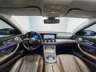 Mercedes-Benz E-Class 2022 E 300 L De lujo Coche exterior foto 10