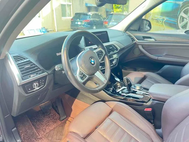BMW X3 2019 xDrive30i Leading Type M Sports suit interior photo 9