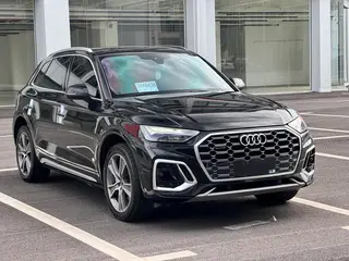 Audi Q5L 2022 45T Deluxe Dynamic exterior photo 2
