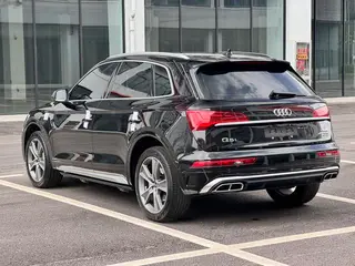 Audi Q5L 2022 45T Deluxe Dynamic exterior photo 7