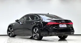 Audi A7L 2022 45 TFSI quattro S-line Ver traje negro de tipo lejano interior foto 19