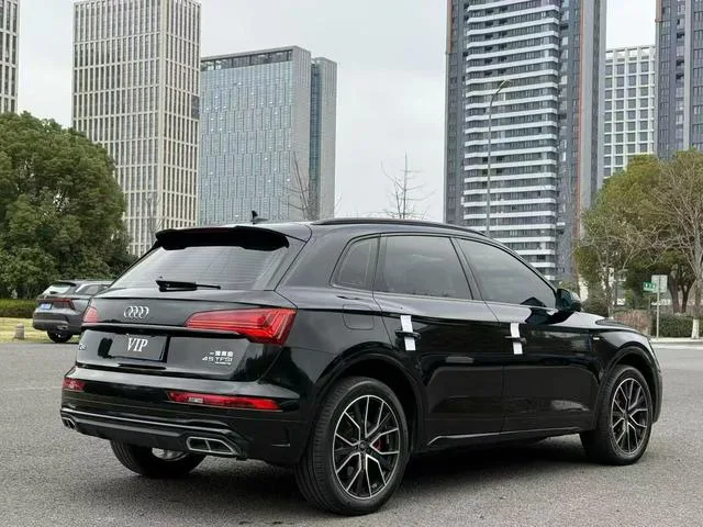 Audi Q5L 2023 40T Роскошный динамичный тип интерьер фото 8