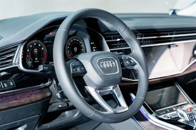 Audi Q7 2023 45 TFSI quattro S line Sportif intérieur photo 13