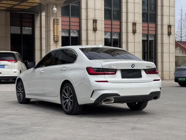BMW 3 Series 2022 Restyling 325Li M Sports suit exterior photo 7