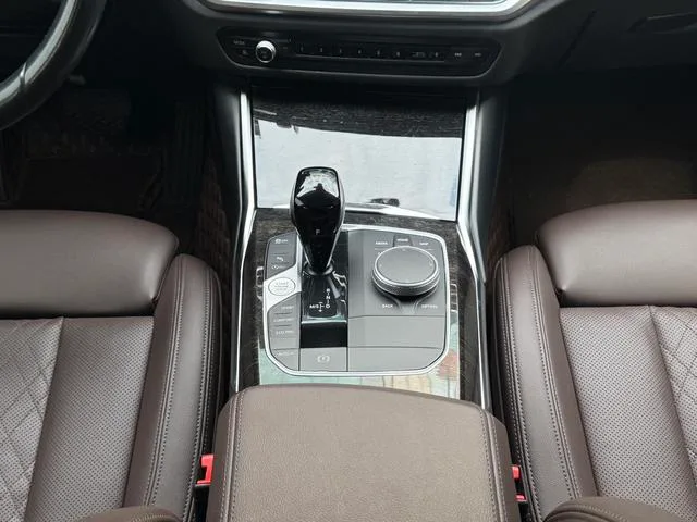 BMW 3 Series 2022 Restyling 325Li M Sports suit interior photo 14