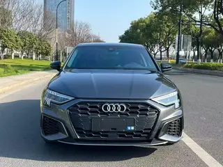 Audi A3 2023 Mise à jour A3L Limousine 35 TFSI Mode Sport extérieur photo 2