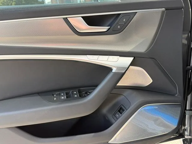 Audi A6 2021 Avant Avant-garde 40 TFSI Type de luxe dynamique intérieur photo 14
