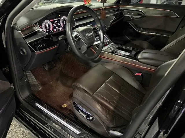 Audi A8 2023 A8L 55 TFSI quattro Modèle phare intérieur photo 6