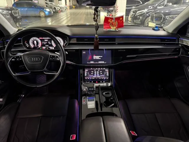 Audi A8 2023 A8L 55 TFSI quattro Modèle phare intérieur photo 7