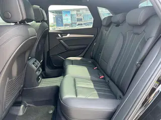 Audi Q5L 2023 40T Deluxe Dynamic interior photo 14