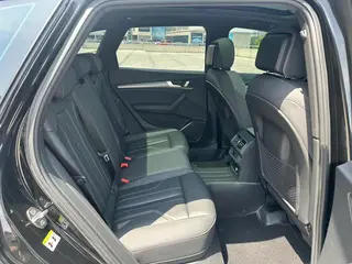 Audi Q5L 2023 40T Deluxe Dynamic interior photo 17
