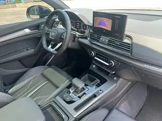 Audi Q5L 2023 40T Deluxe Dynamic interior photo 19