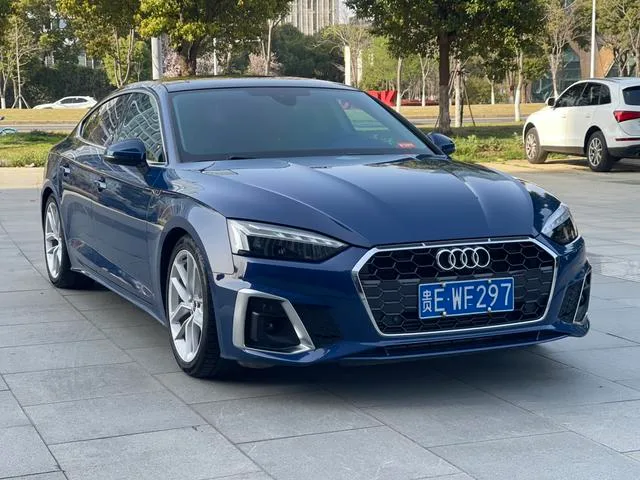 Audi A5 2023 Sportback 40 TFSI Mode dynamique extérieur photo 3