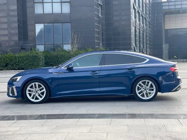 Audi A5 2023 Sportback 40 TFSI Mode dynamique extérieur photo 7