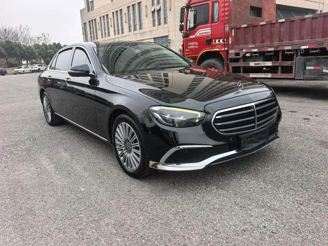 Mercedes-Benz E-Class 2021 E 300 L Fashionable Passenger car exterior photo 3