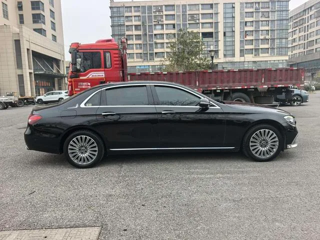 Mercedes-Benz E-Class 2021 E 300 L Fashionable Passenger car exterior photo 4