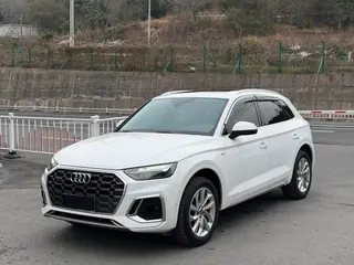 Audi Q5L 2021 40 TFSI Роскошный динамичный тип