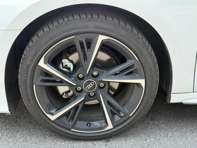 Audi A3 2023 Sportback 35 TFSI Fashion Sport exterior photo 3