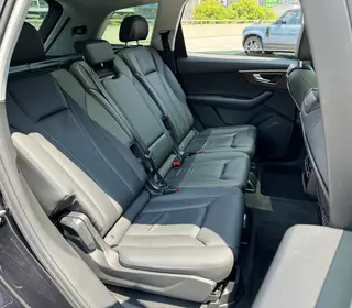 Audi Q7 2021 45 TFSI quattro S line Sporty interior photo 11