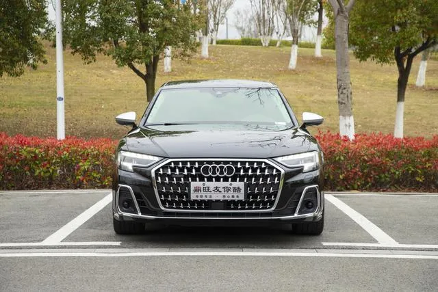 Audi A8 2024 A8L 45 TFSI quattro Luxury type exterior photo 2