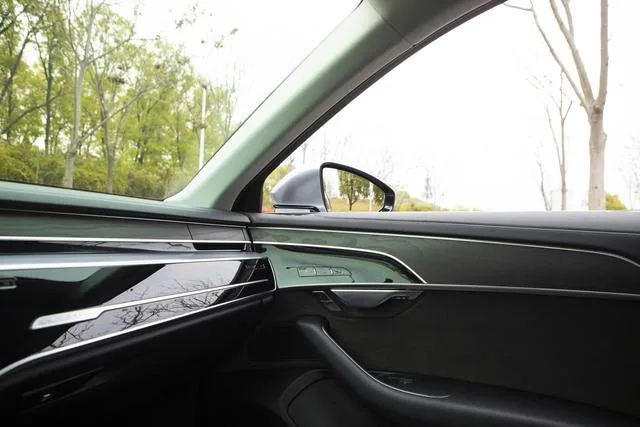 Audi A8 2024 A8L 45 TFSI quattro Luxury type interior photo 17