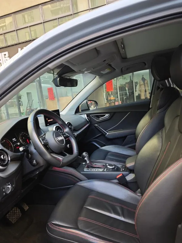 Audi Q2L 2024 35 TFSI Type ambitieux et raffiné extérieur photo 4
