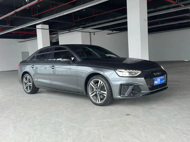 Audi A4L 2022 40 TFSI Deluxe Dynamic exterior photo 2