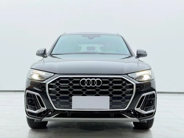 Audi Q5L 2025 40TFSI Fashion dynamic type exterior photo 2