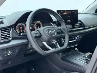 Audi Q5L 2025 40TFSI Fashion dynamic type exterior photo 4