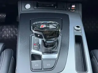 Audi Q5L 2025 40TFSI Fashion dynamic type interior photo 11