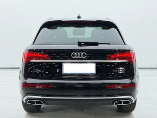 Audi Q5L 2025 40TFSI Fashion dynamic type interior photo 16