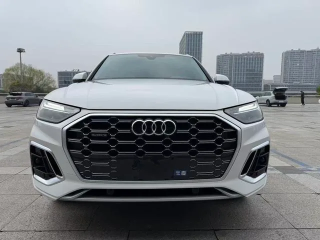 Audi Q5L 2022 40T Fashion dynamic type exterior photo 2