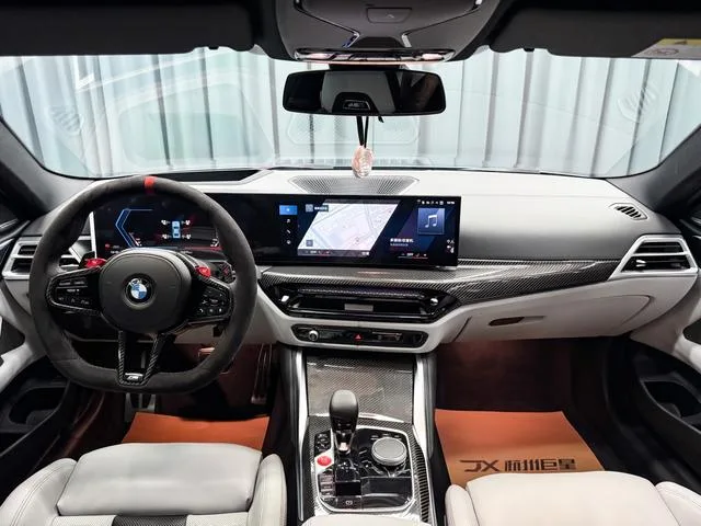 BMW M4 2024 M4 Coupé Versión Thunder exterior foto 4