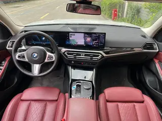 BMW i3 2022 eDrive35L interior photo 12