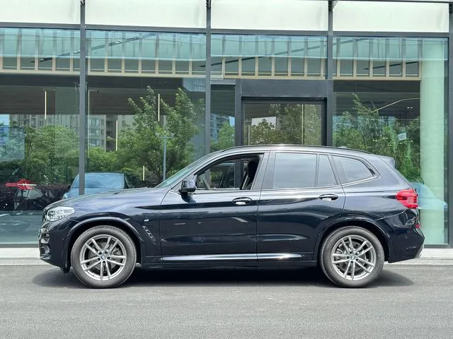 BMW X3 2021 Restyling xDrive28i M Sports suit exterior photo 5